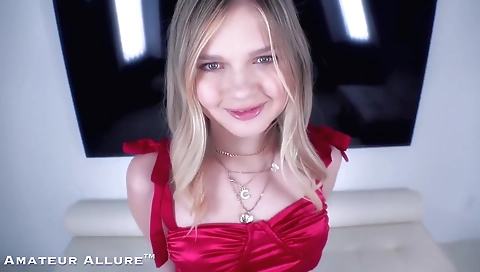 Sexy young blonde gets creampie