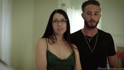 Horny slut gets fucked in a hot tub by hers